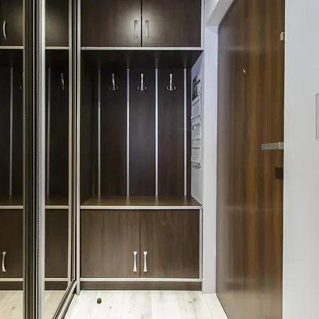 Udanypobyt Skocznia Apartmán *