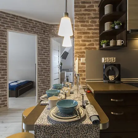 Udanypobyt Skocznia Appartement *
